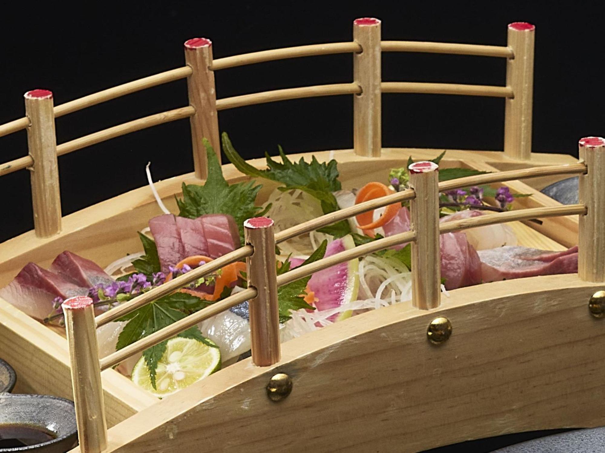 Kumano-Bettei Nakanoshima Nachikatsuura Luaran gambar
